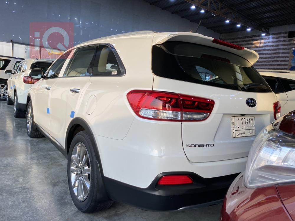 كيا سورينتو